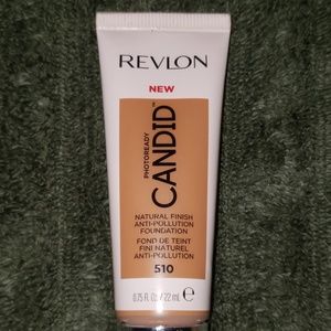 Revlon Photoready Candid Foundation